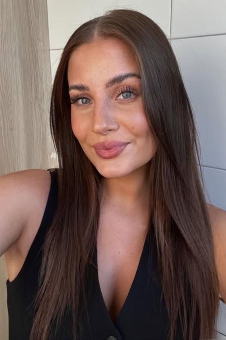 High-Class Business Bay Escorts for Refined Social Engagements